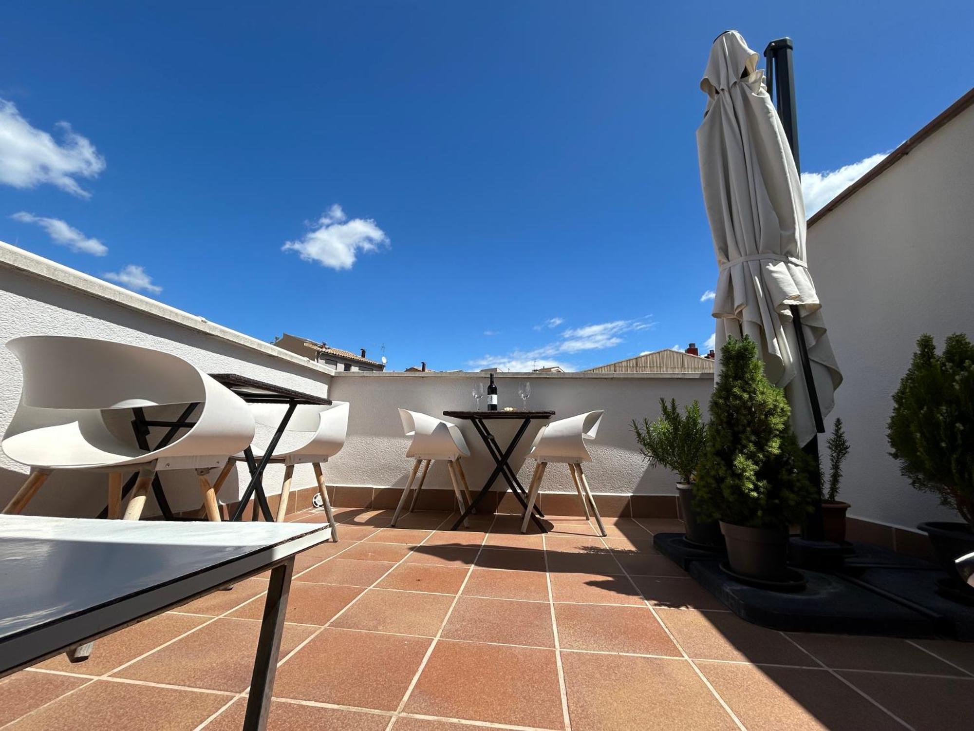 Hostal Somnis Suria Exterior foto